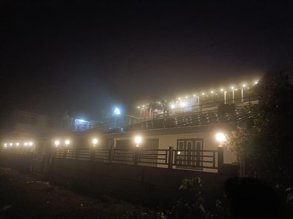 Vagamon Lake Palace 호스텔 외부 사진